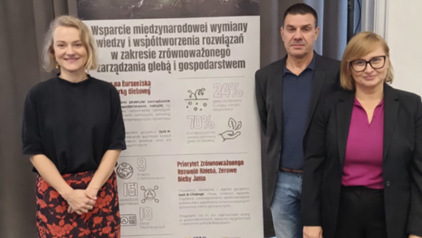 ChatGPT Image 3 lut 2026, 05_49_31